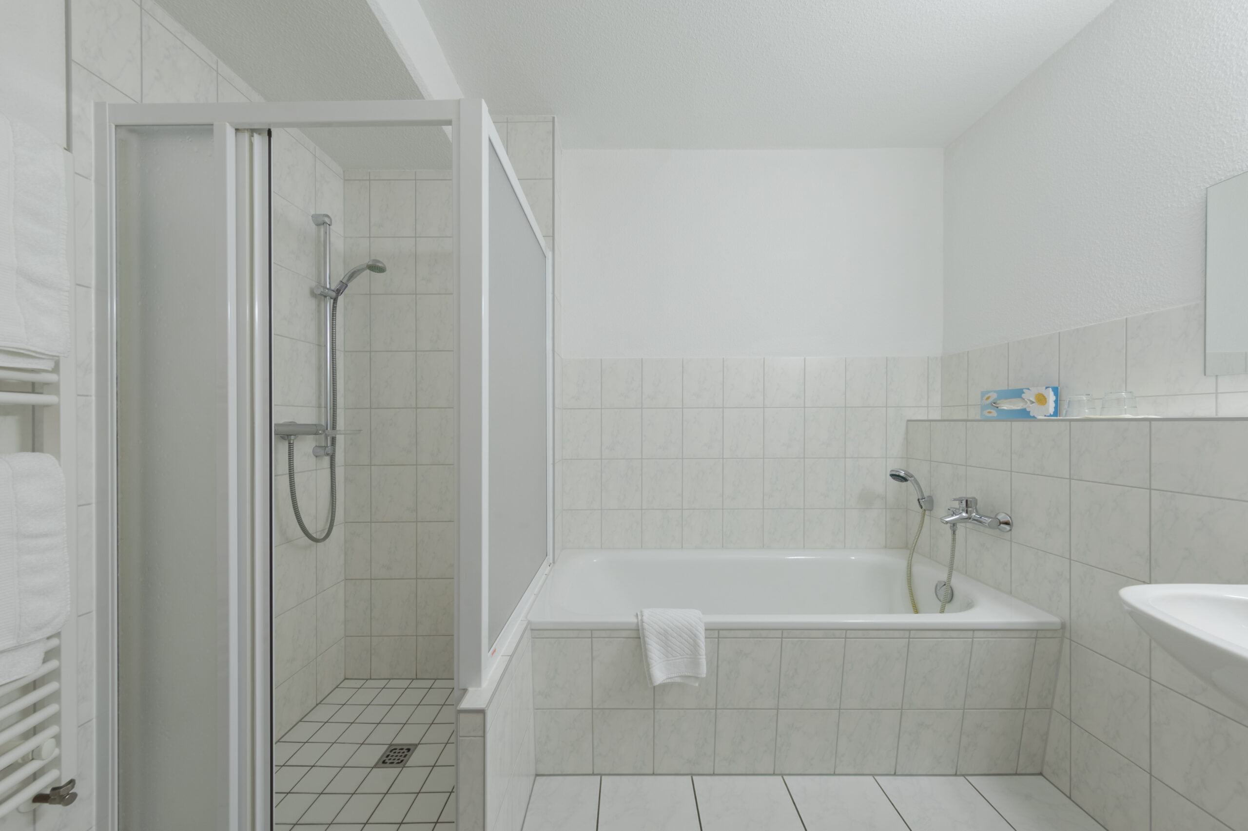 250412 1256 1521 hdr