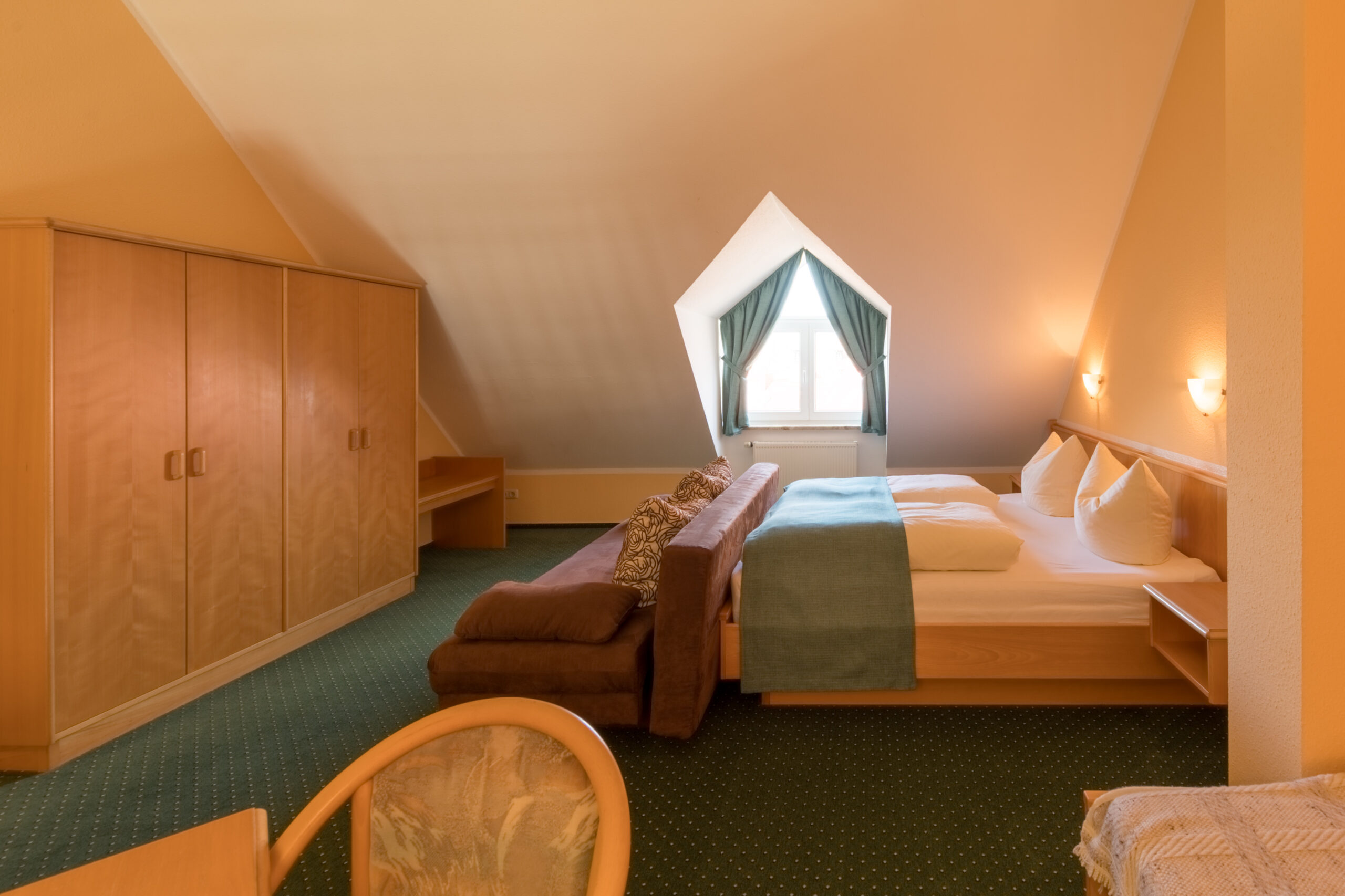 250412 1437 1755 hdr